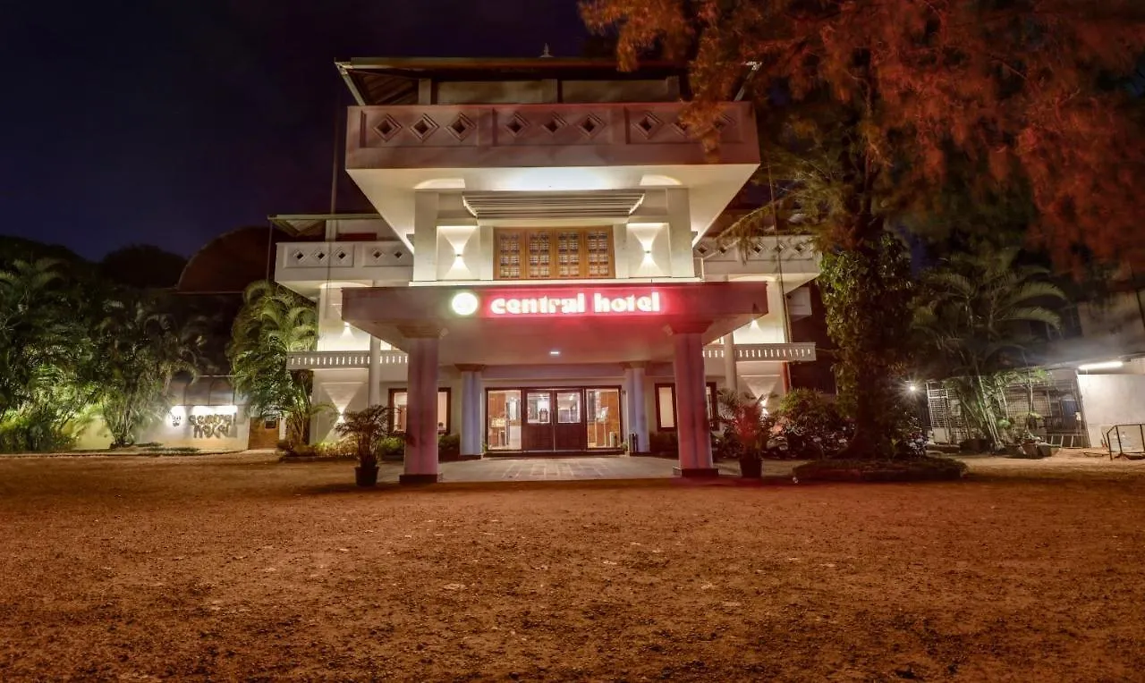 Treebo Trend Central Hotel Museum Road Thrissur 3*,  India