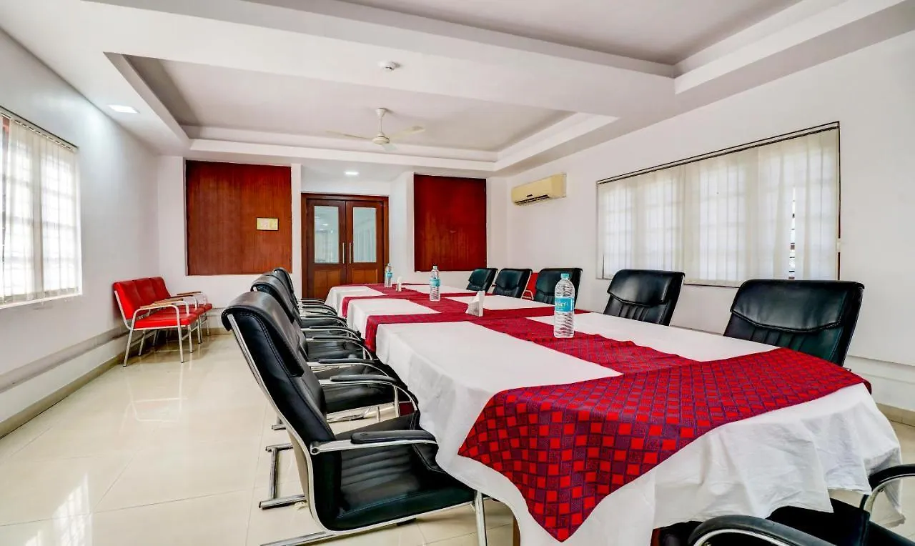 Treebo Trend Central Hotel Museum Road Thrissur