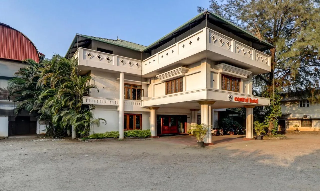 Treebo Trend Central Hotel Museum Road Thrissur 3*,