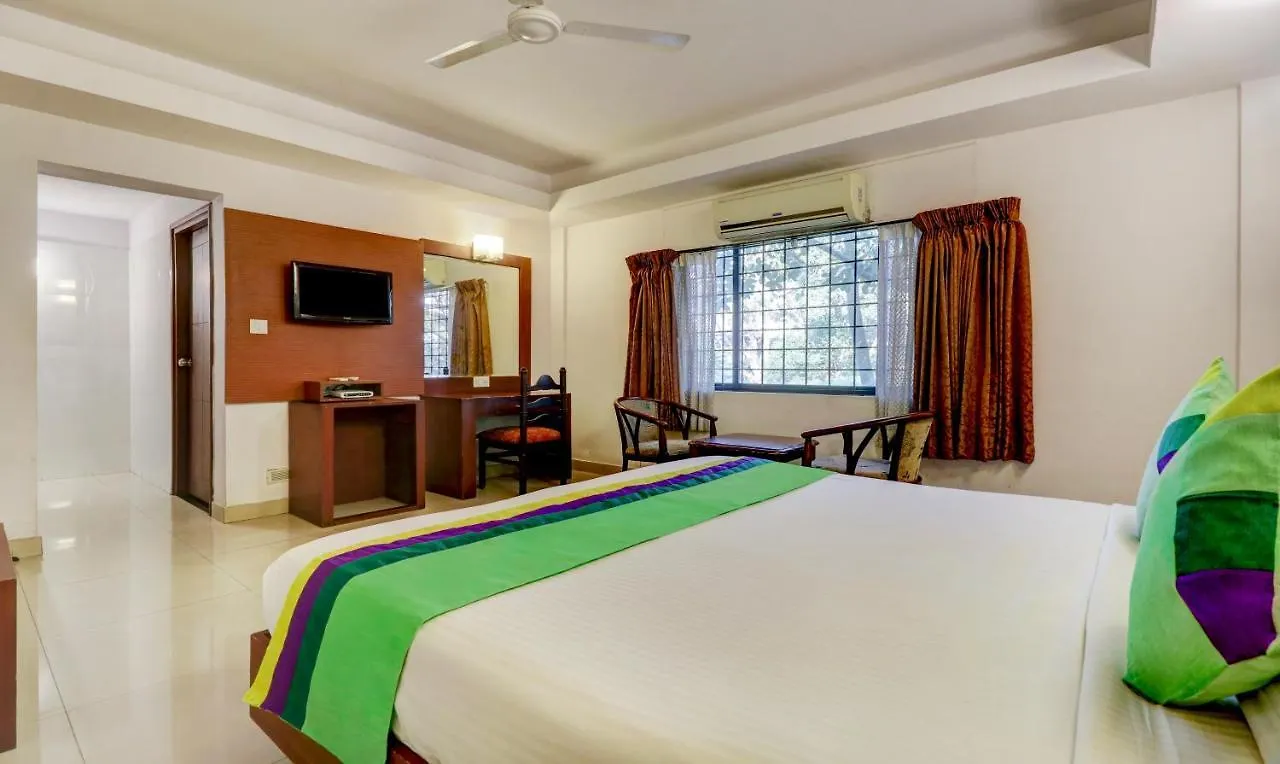 Treebo Trend Central Hotel Museum Road Thrissur 3*,  India